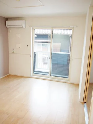 のマンスリーマンション・ウィークリーマンション「スプリング・サンライズ 102・洋室(No.1371832)」メイン画像