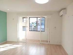 のマンスリーマンション・ウィークリーマンション「ミラノⅥ　Ａ 202・洋室(No.1371839)」メイン画像