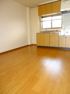 前後駅（愛知県）のマンスリーマンション・ウィークリーマンション「ア－バンライフ丸の内 102・洋室(No.1371850)」メイン画像