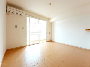 のマンスリーマンション・ウィークリーマンション「ファミーユⅡ 202・洋室(No.1371860)」メイン画像