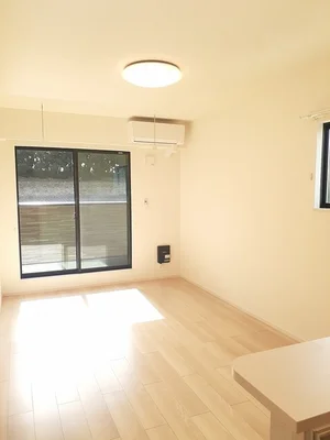 のマンスリーマンション・ウィークリーマンション「ブラン　ルピナス　Ⅱ 203・洋室(No.1371870)」メイン画像