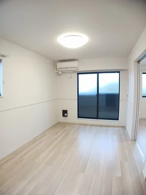 のマンスリーマンション・ウィークリーマンション「Ｃｅｎｔｅｒ　Ｖｉｌｌａｇｅ 201・洋室(No.1371906)」メイン画像