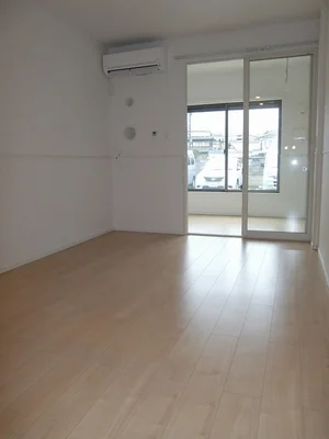 のマンスリーマンション・ウィークリーマンション「ビオーラ古城 102・洋室(No.1371916)」メイン画像