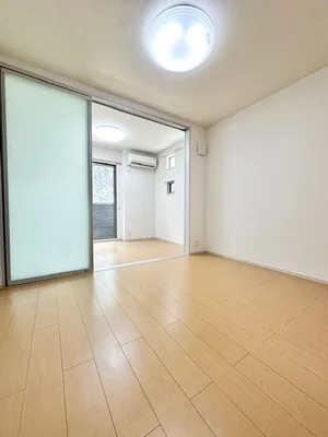 村野駅（大阪府）のマンスリーマンション・ウィークリーマンション「ボヌール　エテルネル 106・洋室(No.1371967)」メイン画像