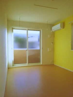 のマンスリーマンション・ウィークリーマンション「エフパティオⅢ 110・洋室(No.1371968)」メイン画像