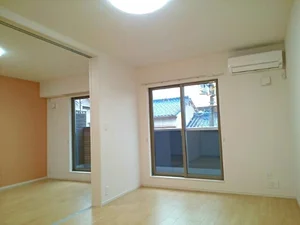 大東市のマンスリーマンション・ウィークリーマンション「メゾン・ド・カオル 203・洋室(No.1371974)」メイン画像