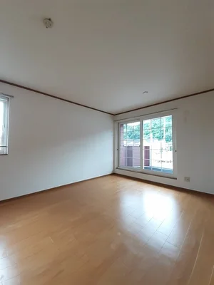 のマンスリーマンション・ウィークリーマンション「ソレアードⅡ 202・洋室(No.1372108)」メイン画像