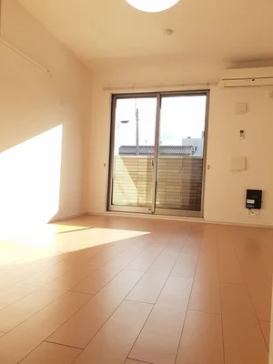 のマンスリーマンション・ウィークリーマンション「サンリット　ローレル 106・洋室(No.1372114)」メイン画像