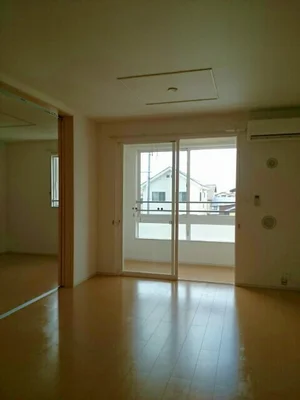 のマンスリーマンション・ウィークリーマンション「ラ　ベル　エキップ 203・洋室(No.1372214)」メイン画像