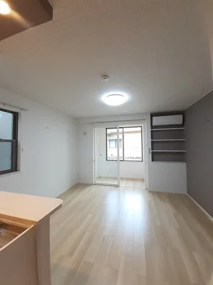 のマンスリーマンション・ウィークリーマンション「ルーエ西本成寺Ⅲ 101・洋室(No.1372233)」メイン画像