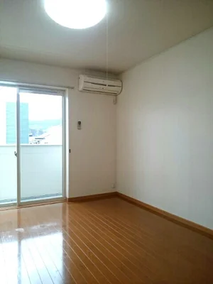 島根県のマンスリーマンション・ウィークリーマンション「ＣＡＳＴＩＬＬＯ　Ｂ 205・洋室(No.1372275)」メイン画像