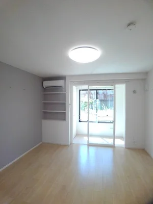 のマンスリーマンション・ウィークリーマンション「トゥール　ジボワールＢ 103・洋室(No.1372286)」メイン画像