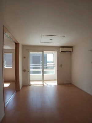 北五泉駅（新潟県）のマンスリーマンション・ウィークリーマンション「サンリットガーデンＩ（アイ） 201・洋室(No.1372338)」メイン画像