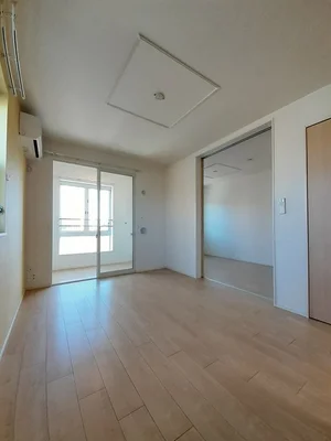 のマンスリーマンション・ウィークリーマンション「Ｃｏｓｔａ　Ｍｅｓａ　Ⅰ 204・洋室(No.1372541)」メイン画像