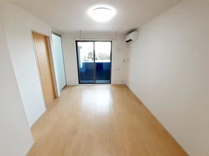 のマンスリーマンション・ウィークリーマンション「セピア 104・洋室(No.1372559)」メイン画像