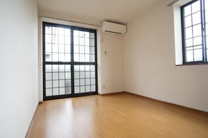 のマンスリーマンション・ウィークリーマンション「ＬＡＰＹＳⅢ 102・洋室(No.1372592)」メイン画像