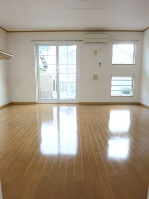 のマンスリーマンション・ウィークリーマンション「ロブスト　バローネＡ 101・洋室(No.1372686)」メイン画像