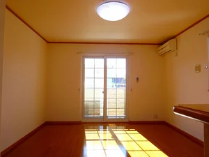 射水市のマンスリーマンション・ウィークリーマンション「ヴィラ・ヴェルソー　Ⅱ 104・洋室(No.1372707)」メイン画像