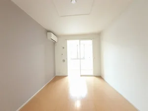 中新川郡上市町のマンスリーマンション・ウィークリーマンション「コンデュイール 102・洋室(No.1372709)」メイン画像