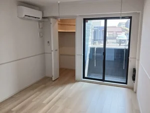 のマンスリーマンション・ウィークリーマンション「ヒル　ヴィレッジⅤ 101・洋室(No.1372738)」メイン画像