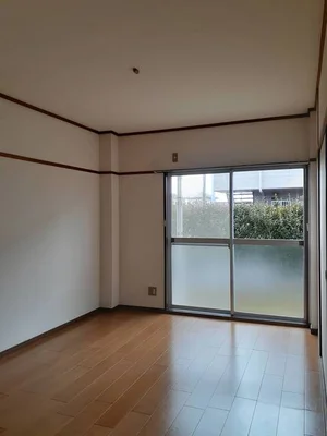 阿倉川駅（三重県）のマンスリーマンション・ウィークリーマンション「シティハイツ山の手Ａ 101・洋室(No.1372786)」メイン画像