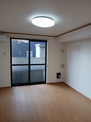 松阪市のマンスリーマンション・ウィークリーマンション「リヴァーヒルズＫＩ 103・洋室(No.1372790)」メイン画像