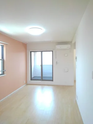 あすなろう四日市駅（三重県）・近鉄四日市駅（三重県）のマンスリーマンション・ウィークリーマンション「コリーヌ東坂部Ｂ 206・洋室(No.1372805)」メイン画像