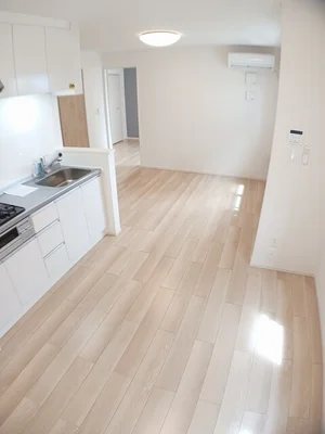 のマンスリーマンション・ウィークリーマンション「エバーアベニュー 202・洋室(No.1372811)」メイン画像