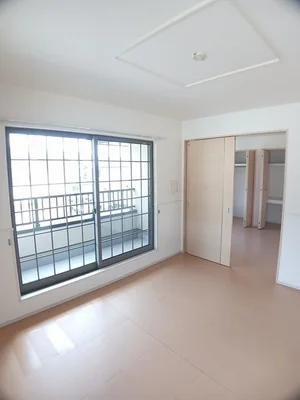 京都精華大学周辺のマンスリーマンション・ウィークリーマンション「ウエストメゾンクワトロ 201・洋室(No.1372835)」メイン画像