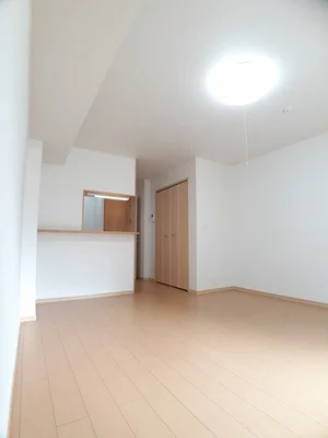 のマンスリーマンション・ウィークリーマンション「クヴァ－ラク－ボ 105・洋室(No.1372902)」メイン画像