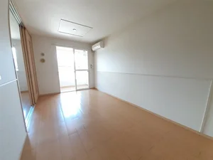 のマンスリーマンション・ウィークリーマンション「ヴィー・シュシュⅡ 202・洋室(No.1372906)」メイン画像