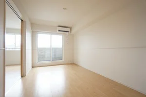 のマンスリーマンション・ウィークリーマンション「アミティエⅠ 203・洋室(No.1372958)」メイン画像