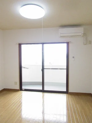 のマンスリーマンション・ウィークリーマンション「アクロス 503・洋室(No.1372962)」メイン画像