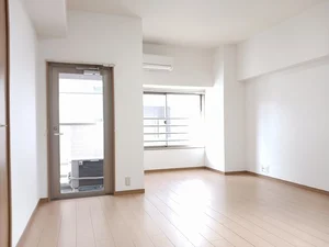 のマンスリーマンション・ウィークリーマンション「クレスト呉服町 403・洋室(No.1373038)」メイン画像