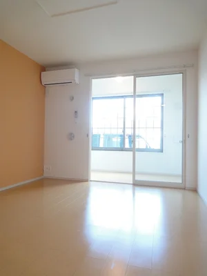 のマンスリーマンション・ウィークリーマンション「フラン・メゾン 102・洋室(No.1373079)」メイン画像