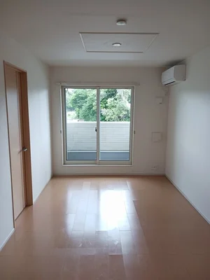 のマンスリーマンション・ウィークリーマンション「モアニケアラ 202・洋室(No.1373093)」メイン画像