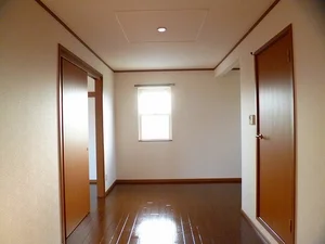 のマンスリーマンション・ウィークリーマンション「ガ－デン　クレストⅠ 202・洋室(No.1373129)」メイン画像