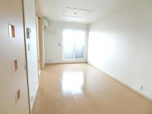 のマンスリーマンション・ウィークリーマンション「ボニート・ブリッサⅡ 201・洋室(No.1373138)」メイン画像