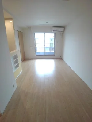 丸亀市のマンスリーマンション・ウィークリーマンション「メゾンリヴィエールＨ 202・洋室(No.1373143)」メイン画像