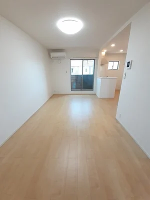 香川県のマンスリーマンション・ウィークリーマンション「アクアマリンⅠ 201・洋室(No.1373145)」メイン画像