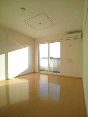 のマンスリーマンション・ウィークリーマンション「サンリット・スクエアＢ 102・洋室(No.1373196)」メイン画像