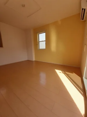 のマンスリーマンション・ウィークリーマンション「ドマーニ三隈Ａ 102・洋室(No.1373207)」メイン画像