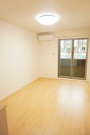 のマンスリーマンション・ウィークリーマンション「ロイヤルパークⅡ 101・洋室(No.1373263)」メイン画像