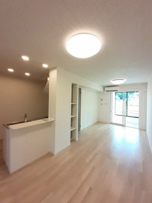 のマンスリーマンション・ウィークリーマンション「フォレスト太田 102・洋室(No.1373267)」メイン画像