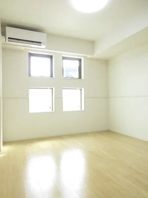 のマンスリーマンション・ウィークリーマンション「エアリーガーデンⅡ 103・洋室(No.1373314)」メイン画像