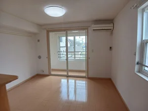 のマンスリーマンション・ウィークリーマンション「アンジュフランⅡ 203・洋室(No.1373536)」メイン画像