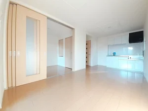 のマンスリーマンション・ウィークリーマンション「アンシャンテ・ル・シエル 203・洋室(No.1373541)」メイン画像