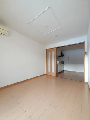 のマンスリーマンション・ウィークリーマンション「ワンネスサピーＢ 102・洋室(No.1373547)」メイン画像