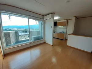 のマンスリーマンション・ウィークリーマンション「ビュー　ソレアード 202・洋室(No.1373695)」メイン画像