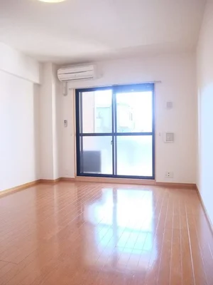 のマンスリーマンション・ウィークリーマンション「桜並木パークマンション 304・洋室(No.1373697)」メイン画像